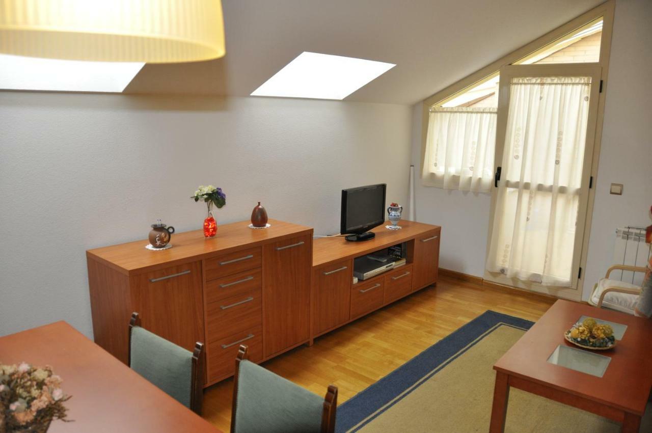 Ferienwohnung Alameda Del Tormes Santa Marta de Tormes Exterior foto